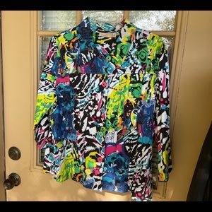 Multi color Jacket w 3/4 length sleeves.  Great cotton material.